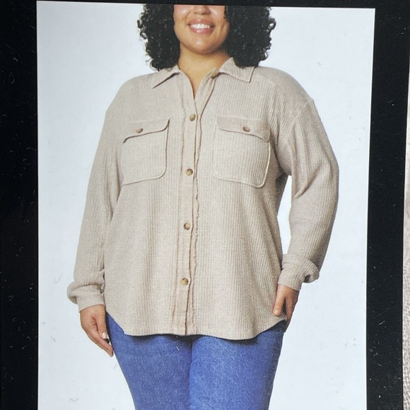 Briggs Tops - Briggs Women's XXL Blouse Tan Cotton Blend H0198